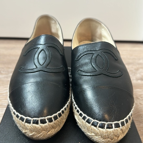 Chanel Lambskin Espadrilles Black size 39 - Picture 2 of 7